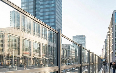 Optical Brilliance & UV Stability